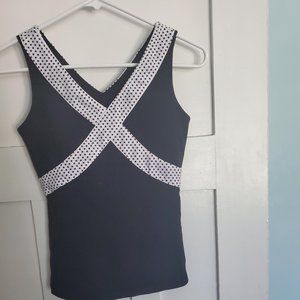 Lululemon wet dry warm v-neck tank size 2